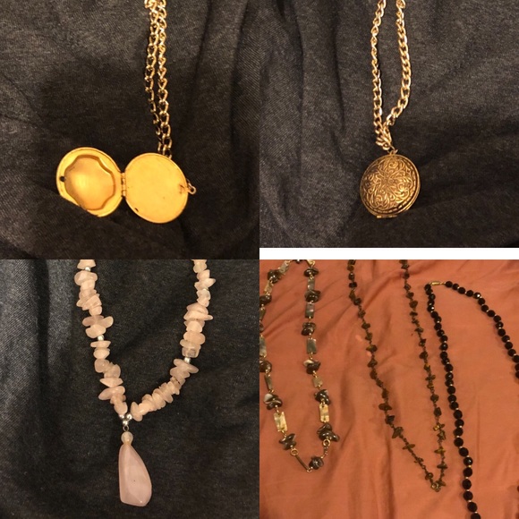 Handmade and many vintage stuff too. - Picture 2 of 8